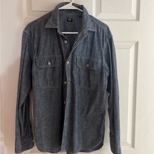 Uniqlo denim chambray shirt